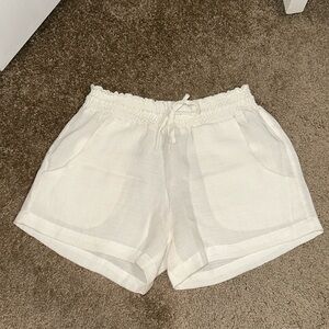 Linen shorts